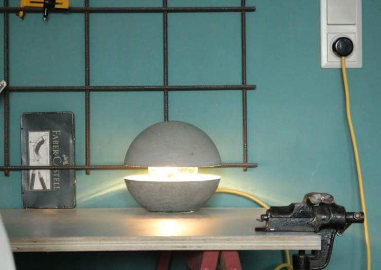 Lampe aus Beton selbst herstellen von Saris Garage
